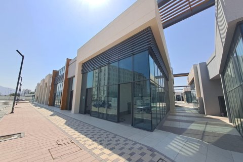 38m² Commercial property in Muscat, Oman No. 54540
