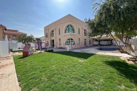 5 غرفة نوم  فيلا في الدوحة, Qatar رقم 57972 4