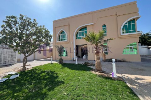 5 غرفة نوم  فيلا في الدوحة, Qatar رقم 57972