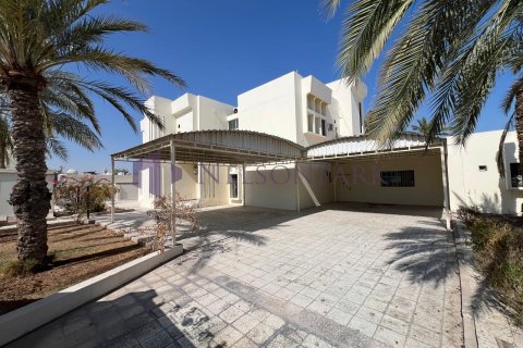 Villa de 4 dormitorios en Doha, Qatar No. 57971 22