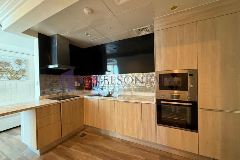 57m² Apartment in Doha, Qatar No. 58008 3