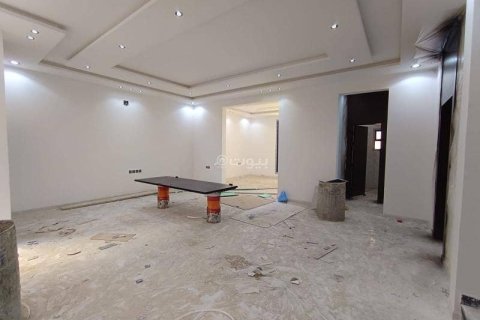 4 bedrooms Apartment in Riyadh, Saudi Arabia No. 60174 9