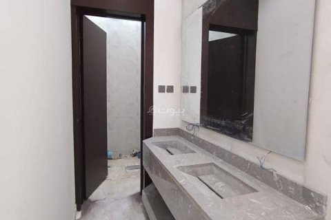 4 bedrooms Apartment in Riyadh, Saudi Arabia No. 60174 12