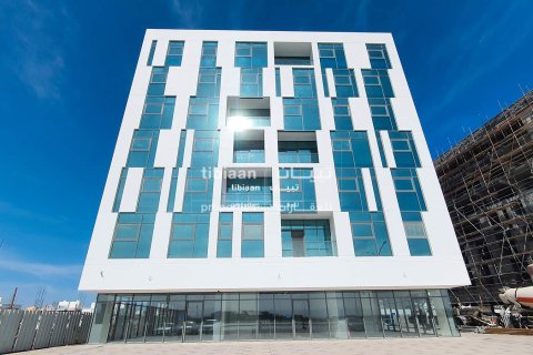 110m² Shop in As Sib, Oman No. 53721
