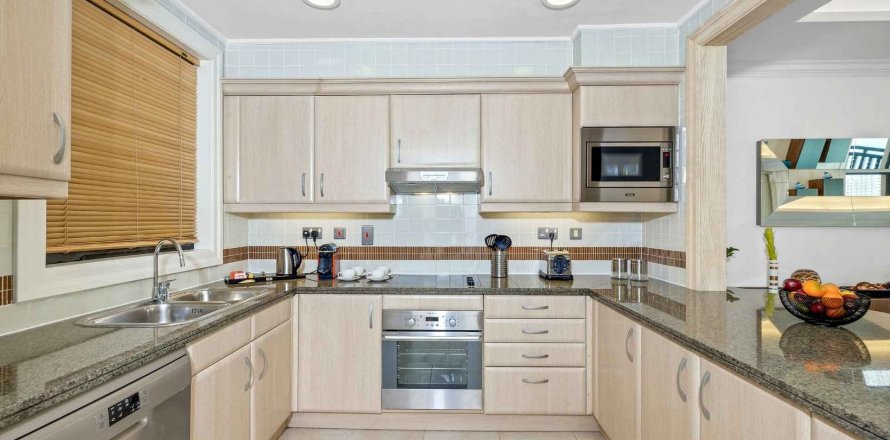 1 bedroom Apartment in Porto Arabia Tower 1 Doha, Qatar No. 61775