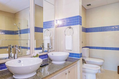Квартира с 2 спальнями в Porto Arabia Tower 1, Доха, Катар №61781 3