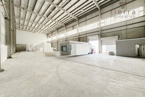 Склад 919.7м² в Дубай, ОАЭ №51051