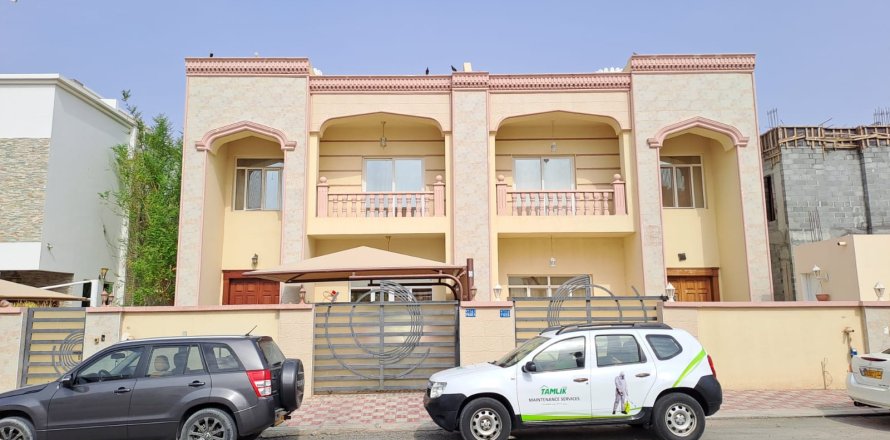 5 bedrooms Villa in Al Ansab, Oman No. 54284