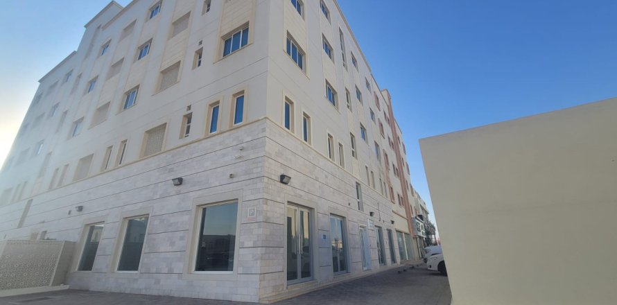 115m² Commercial property in Muscat, Oman No. 54283