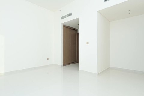 2 bedrooms Apartment in Dubai, UAE No. 38353 6