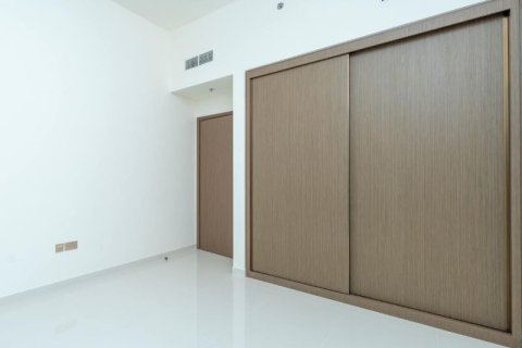 2 bedrooms Apartment in Dubai, UAE No. 38353 9