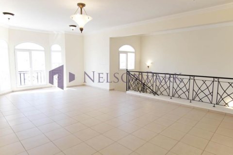 Apartment de 3 dormitorios en Doha, Qatar No. 60916 5