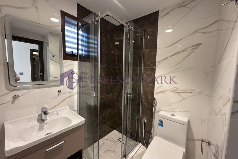 Apartment de 2 dormitorios en Doha, Qatar No. 60954 12