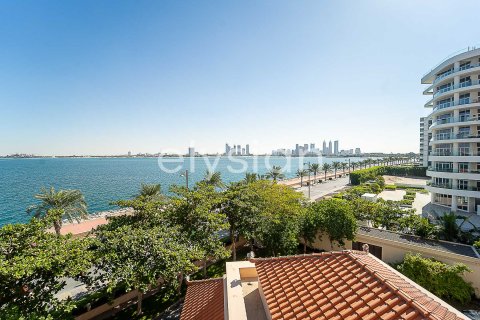 1 bedroom Apartment in Palm Jumeirah, UAE No. 64677 11