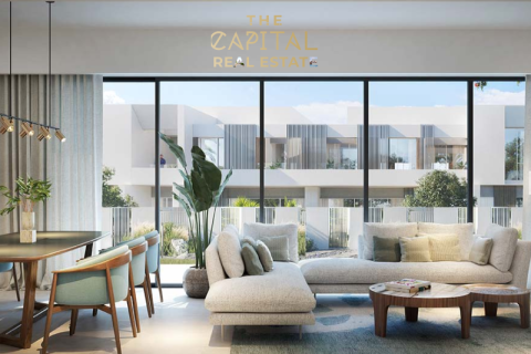 4 bedrooms Townhouse in Dubai, UAE No. 7711
