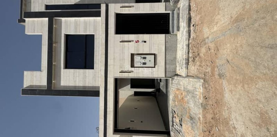 3 bedrooms Apartment in Riyadh, Saudi Arabia No. 61518