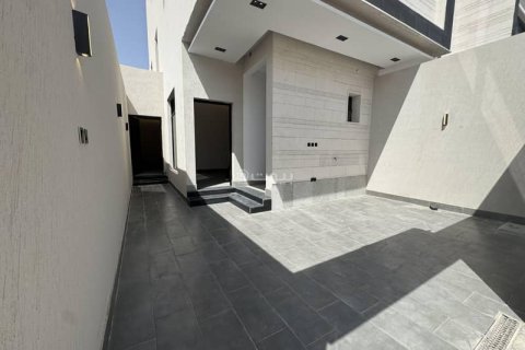 3 bedrooms Apartment in Riyadh, Saudi Arabia No. 61518 6