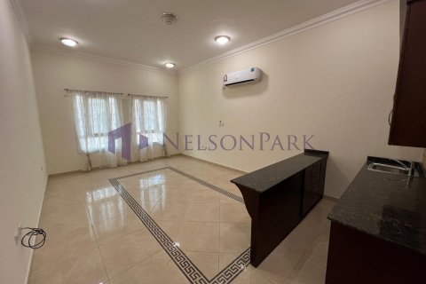 7 bedrooms Villa in Umm Salal Mohammed, Qatar No. 58268 15