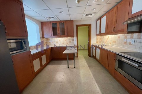 Apartment de 3 dormitorios en Doha, Qatar No. 58256 17