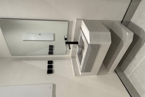 Villa de 5 dormitorios en Riyadh, Saudi Arabia No. 60692 10