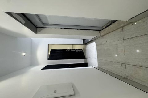 3 bedrooms Apartment in Riyadh, Saudi Arabia No. 60693