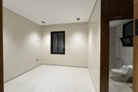 3 bedrooms Apartment in Riyadh, Saudi Arabia No. 67462 4