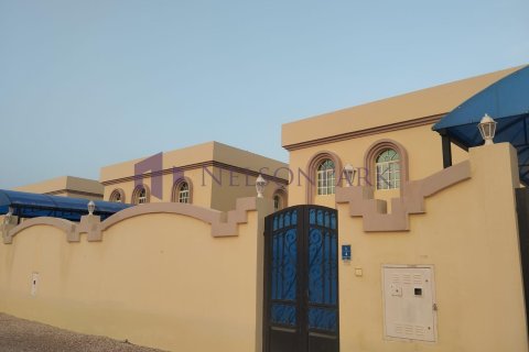 6 غرفة نوم  فيلا في ٱلشَّمَال, Qatar رقم 57731 4