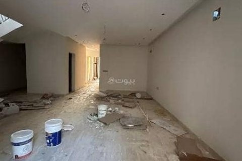 Villa de 4 chambres à Khobar, Saudi Arabia No. 60239 6