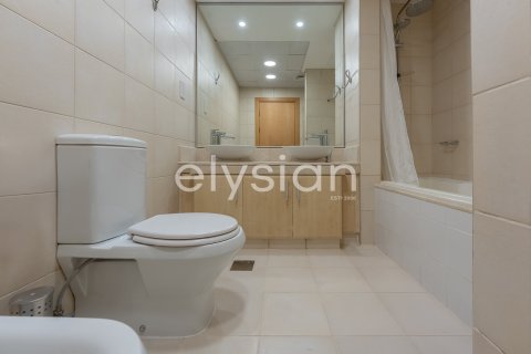 2 غرف نوم شقة في Shoreline Apartments, الإمارات العربية المتحدة رقم 64972 4