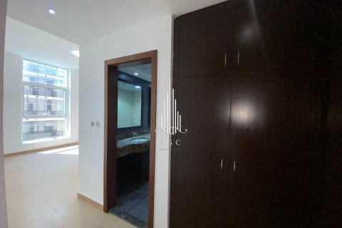2 bedrooms Apartment in Khalifa City, UAE No. 36673 10