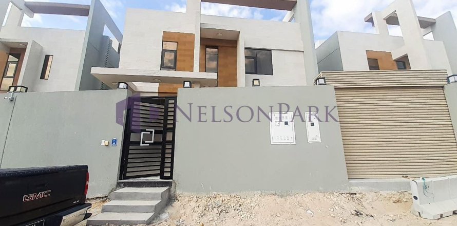 Villa de 5 dormitorios en Al Khor, Qatar No. 56590