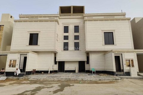 3 bedrooms Apartment in Riyadh, Saudi Arabia No. 67456