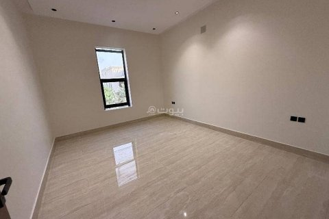 Villa de 5 chambres à Riyadh, Saudi Arabia No. 67460 14