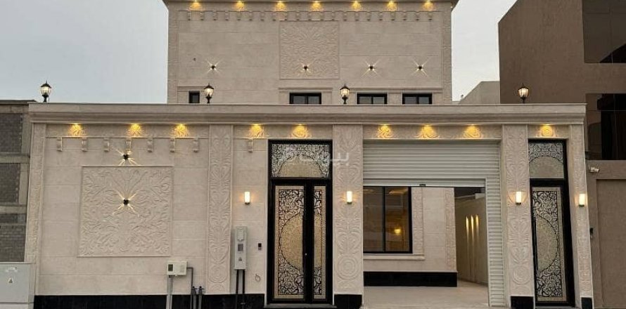 Villa de 8 dormitorios en Khobar, Saudi Arabia No. 59937