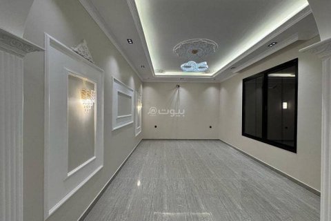 Villa de 8 dormitorios en Khobar, Saudi Arabia No. 59937 10