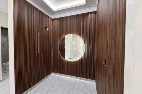 Villa de 8 dormitorios en Khobar, Saudi Arabia No. 59937 8