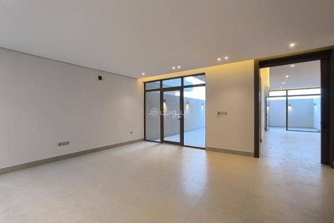 Villa de 5 chambres à Riyadh, Saudi Arabia No. 59934 5