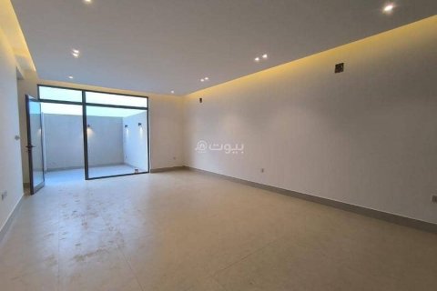 Villa de 5 chambres à Riyadh, Saudi Arabia No. 59934 11