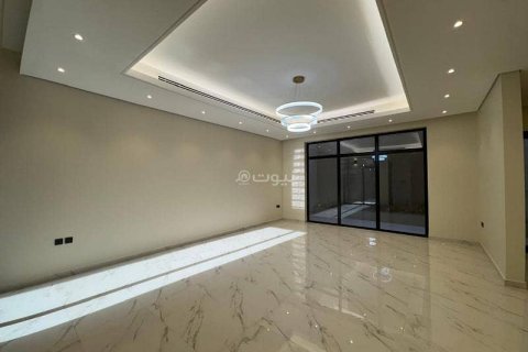 Villa de 6 dormitorios en Riyadh, Saudi Arabia No. 59936 12