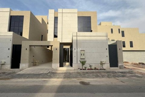 6 bedrooms Villa in Riyadh, Saudi Arabia No. 59936