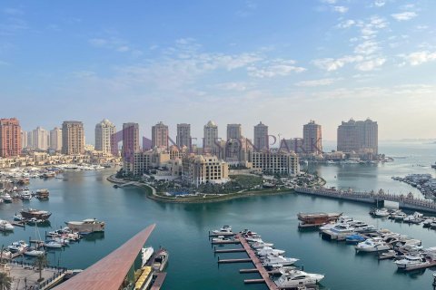 3 bedrooms Apartment in Doha, Qatar No. 58279