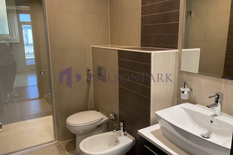 4 bedrooms Villa in Doha, Qatar No. 58280 4