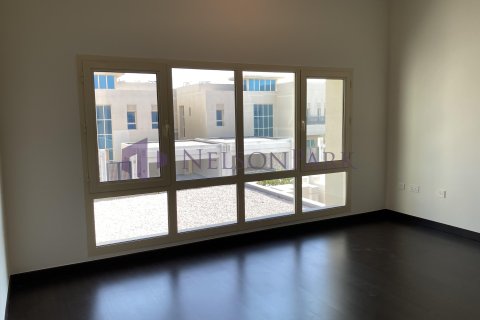 4 bedrooms Villa in Doha, Qatar No. 58280 6