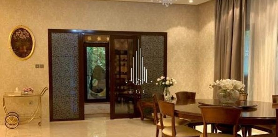 Villa de 4 chambres à Al Salam Street, UAE No. 29928