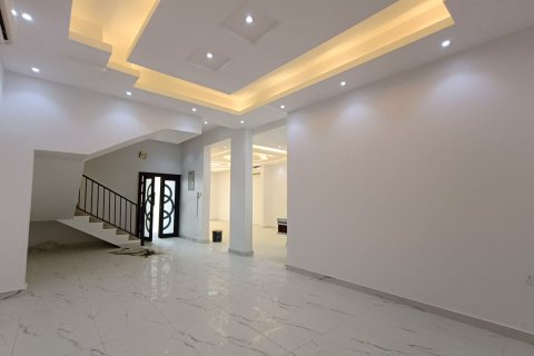 4 bedrooms Villa in As Sib, Oman No. 54406 6