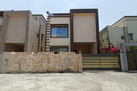 4 bedrooms Villa in As Sib, Oman No. 54406