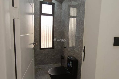 Квартира с 3 спальнями в Эр-Рияд, Саудовская Аравия №60598 6