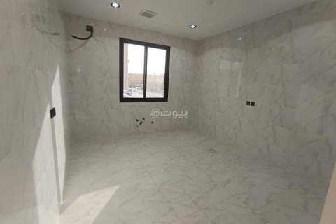 Квартира с 3 спальнями в Эр-Рияд, Саудовская Аравия №60598 5