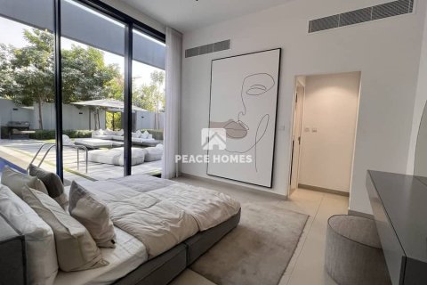 Вилла с 4 спальнями в Tilal City, ОАЭ №11297 8