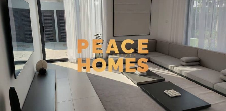 Townhouse de 3 dormitorios en Tilal City, UAE No. 11292